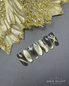 gold secret cateye 8